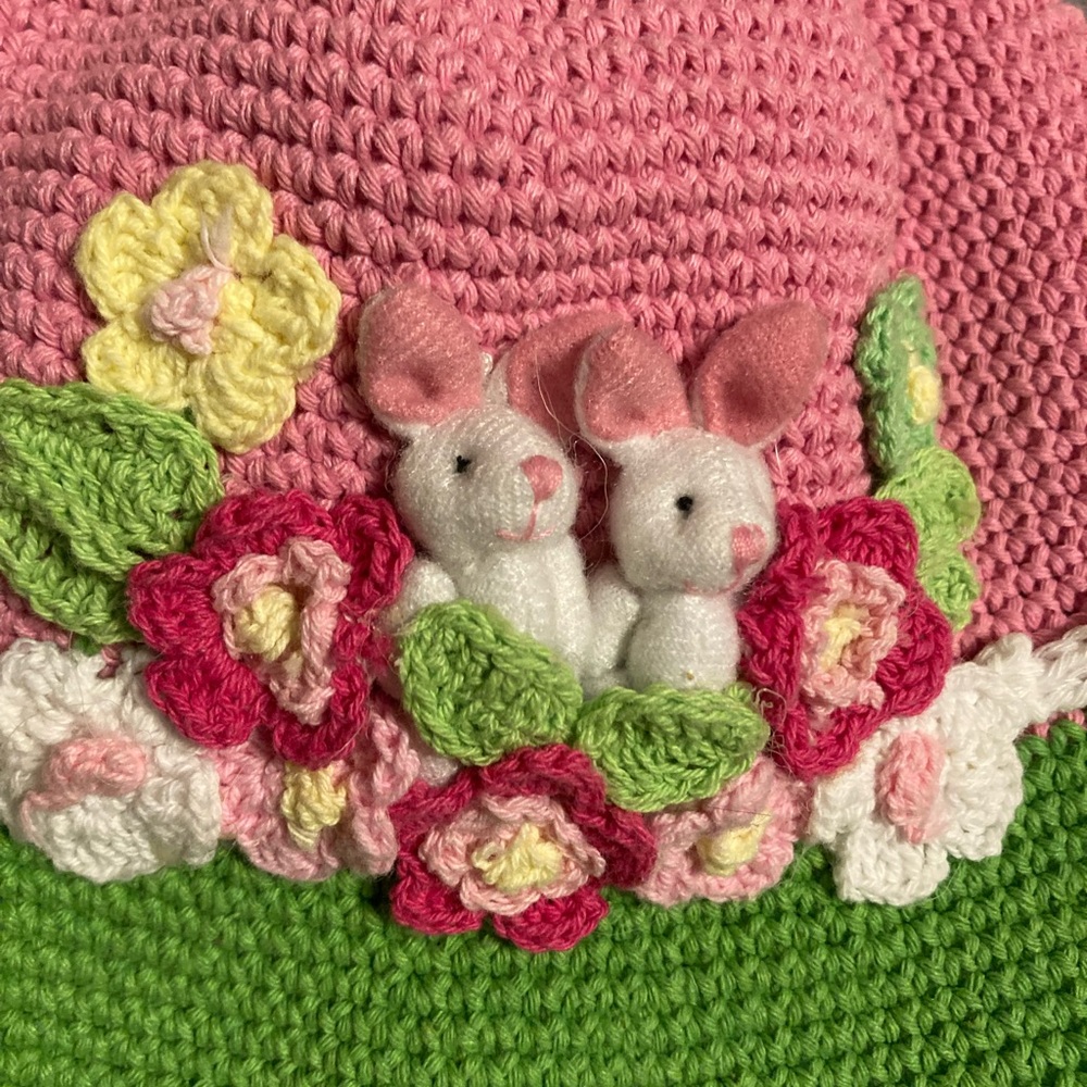 Little Girls Crochet Hat - Picture 3 of 4